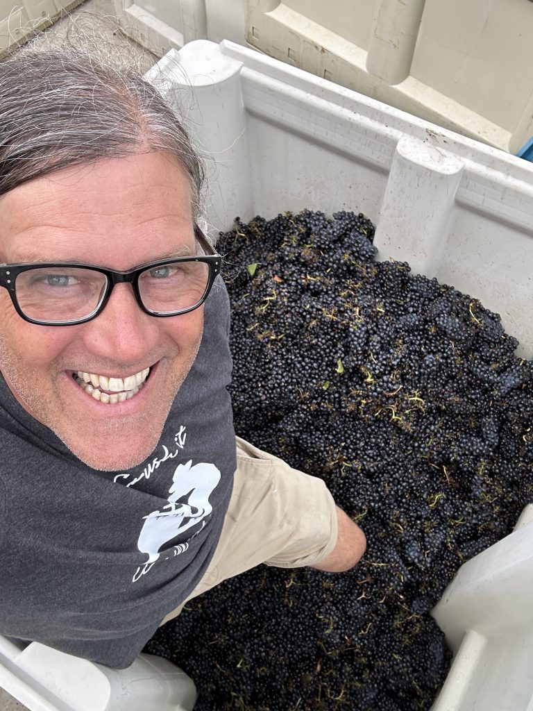 F92C40C8-C374-43A5-BEB9-A6313FEE5DC6